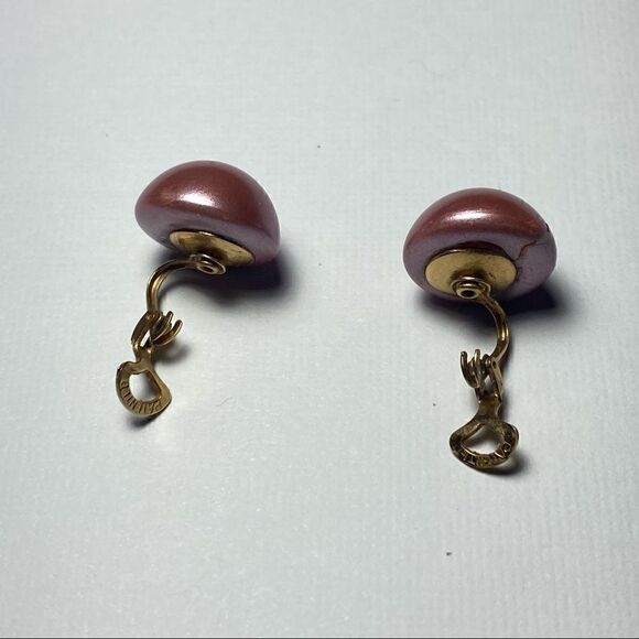 Earrings – Vintage 1950s Purple Clip-On Studs Pat. Pend. - Picture 3 of 5